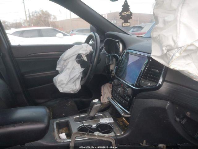 Jeep Grand Cherokee Altitude 4x4 Image 12