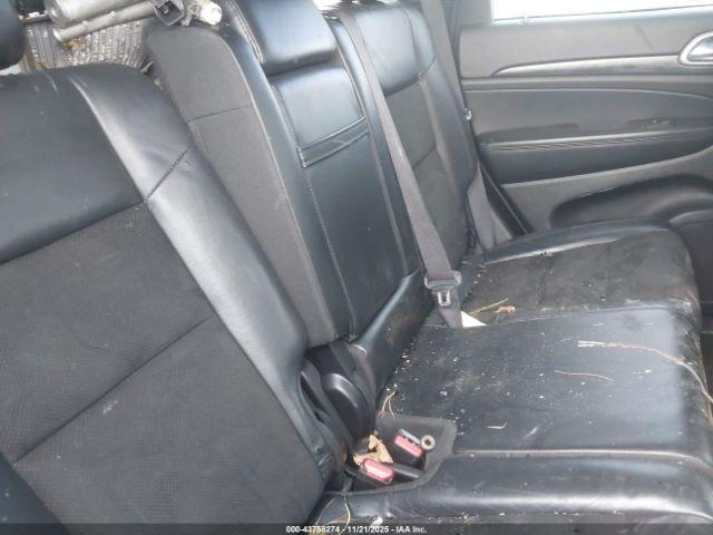 Jeep Grand Cherokee Altitude 4x4 Image 13