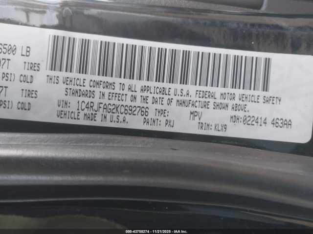 Jeep Grand Cherokee Altitude 4x4 Image 11