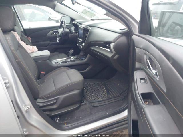 Chevrolet Traverse Awd Lt Cloth Image 14