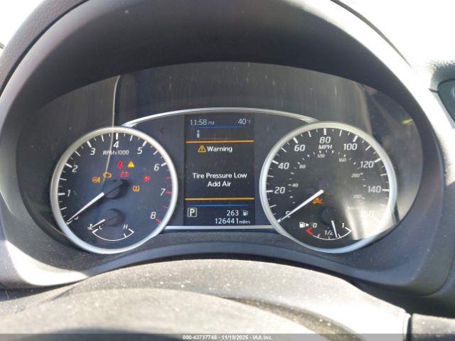 Nissan Sentra S Image 6