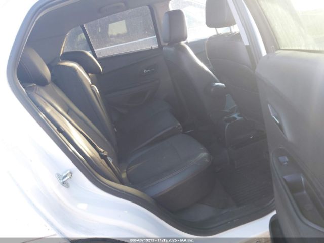 Chevrolet Trax Lt Image 12