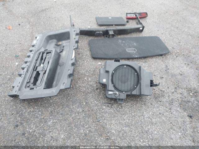 Jeep Grand Cherokee Overland 4x4 Image 8