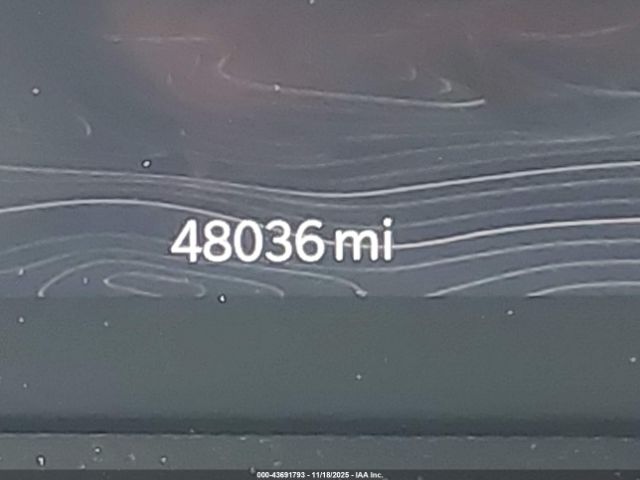 Jeep Grand Cherokee Overland 4x4 Image 10