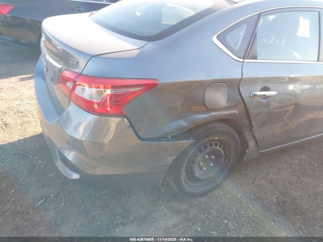 Nissan Sentra Image 12