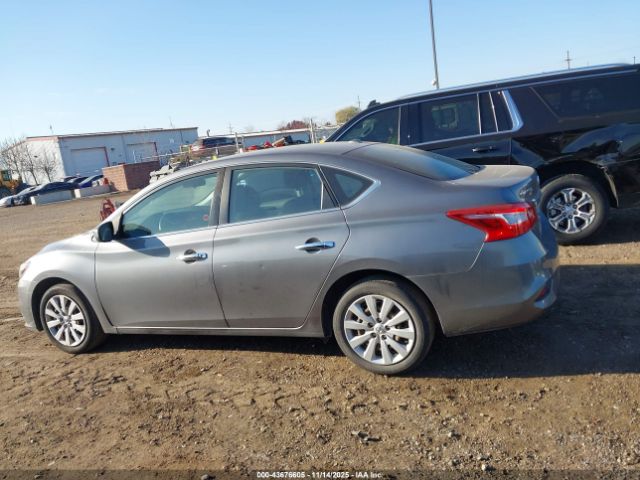 Nissan Sentra Image 4