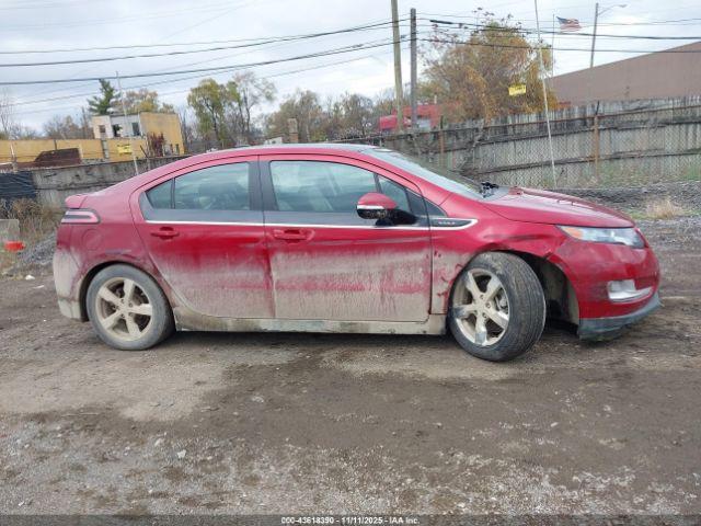 Chevrolet Volt Image 6