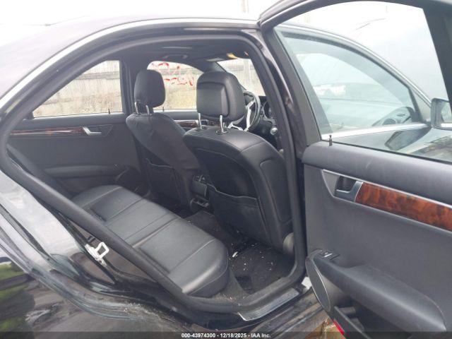 Mercedes-Benz C-Class Sport 4matic Image 10