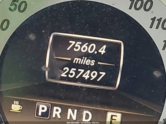 Mercedes-Benz C-Class Sport 4matic Image 12