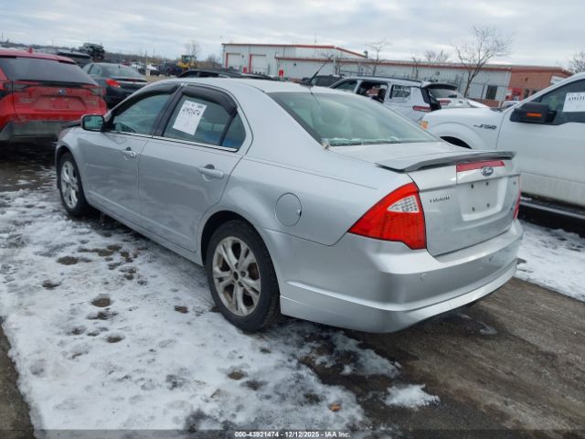 Ford Fusion Se Image 4