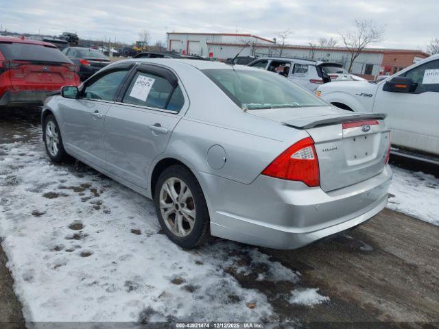 Ford Fusion Se Image 4