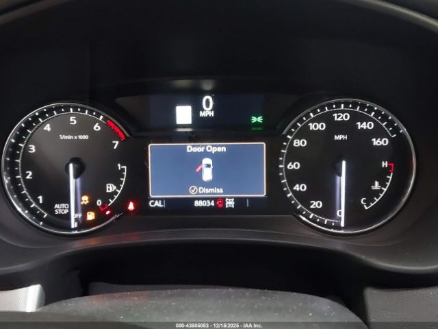 Cadillac XT4 Awd Premium Luxury Image 2