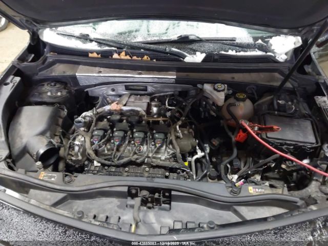 Cadillac XT4 Awd Premium Luxury Image 6