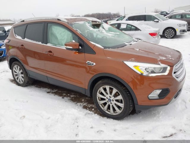 Ford Escape Titanium Image 1