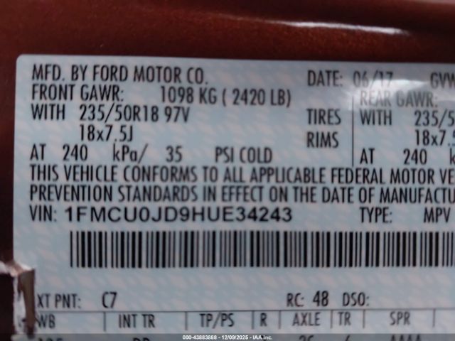 Ford Escape Titanium Image 14