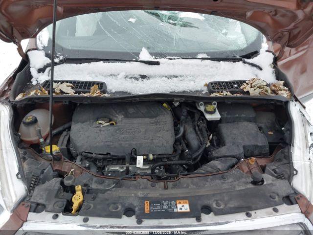 Ford Escape Titanium Image 13