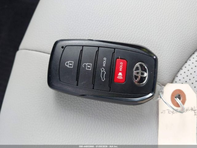 Toyota Grand Highlander Hybrid Xle Image 13