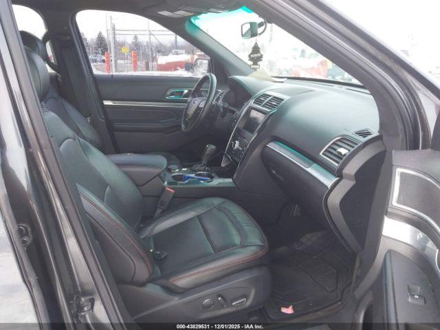 Ford Explorer Sport Image 10