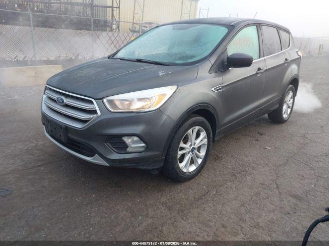 Ford Escape Se Image 6