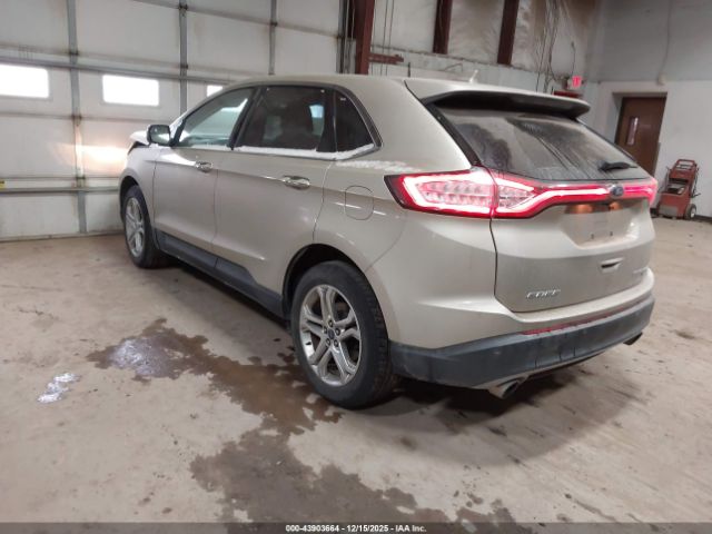 Ford Edge Titanium Image 3