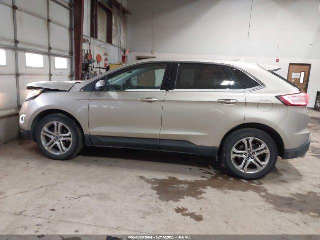 Ford Edge Titanium Image 9