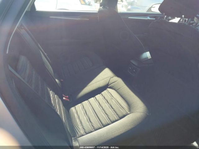 Ford Fusion Se Image 13