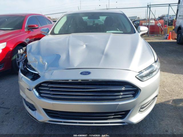 Ford Fusion Se Image 16