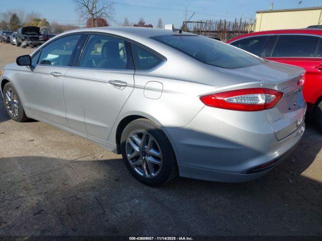 Ford Fusion Se Image 11