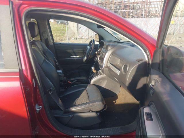 Jeep Compass Latitude Image 6